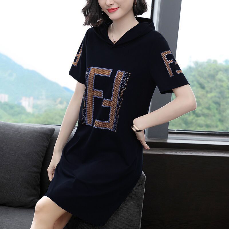 2021 new hooded casual dress medium length women's middle aged mom loose size short sleeve T-shirt skirt