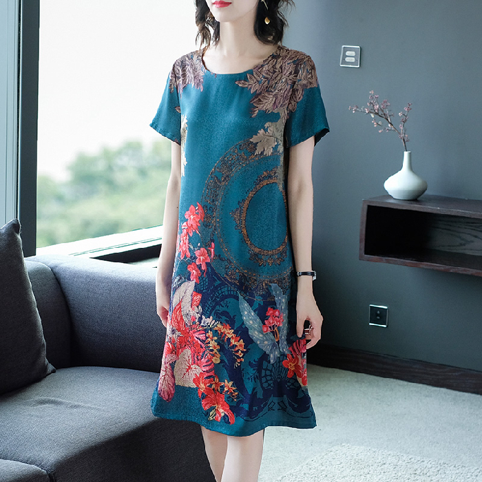 2021 new mother's summer broad lady dress 40-50 middle-aged and old women's noble dress large size