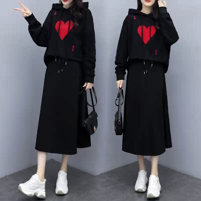 Autumn new large women's loose and slim dress casual sports suit