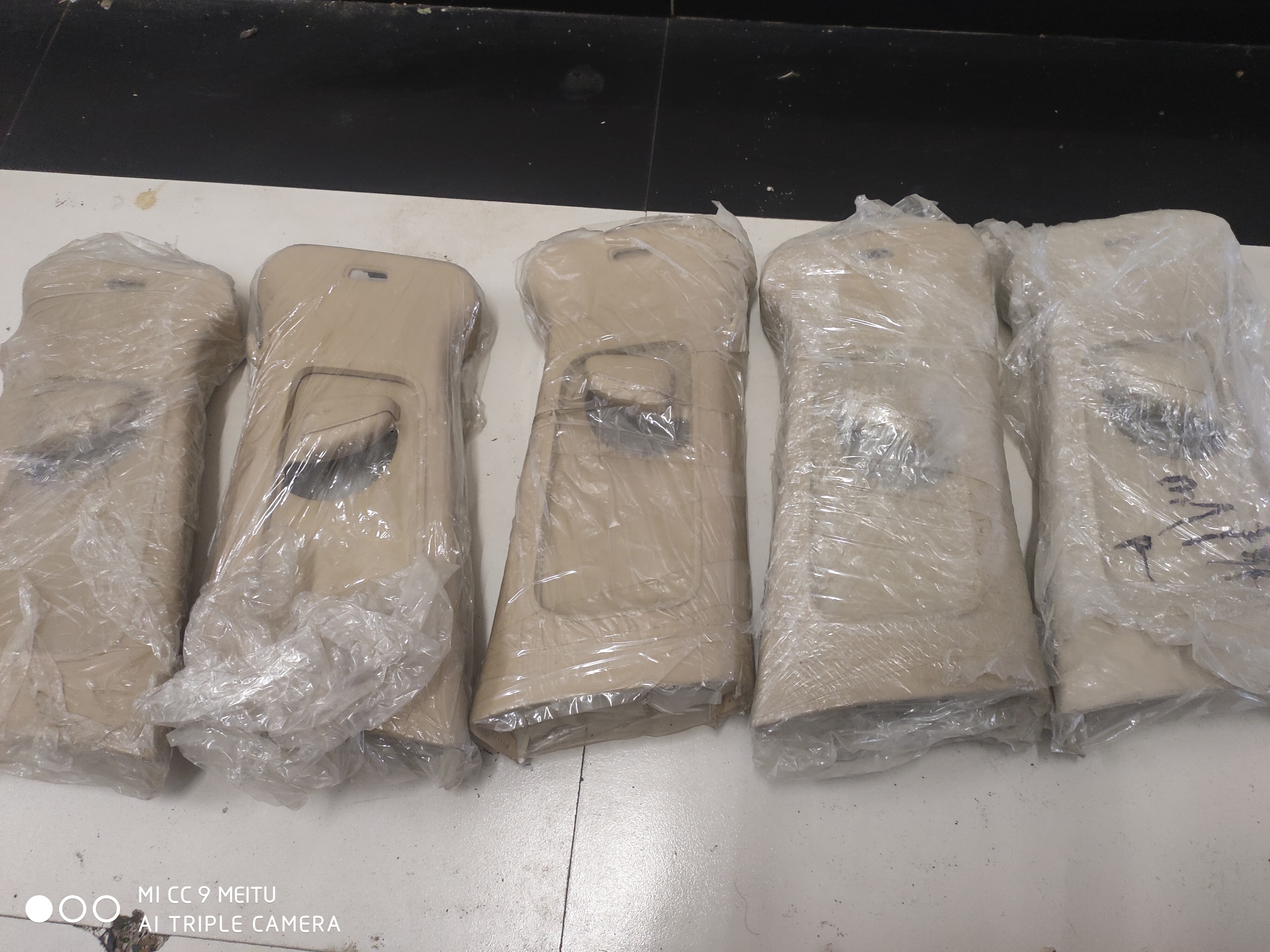 适用于07-16老迈腾B6/B7LB柱内饰板B柱饰板中柱上内饰板深米正品