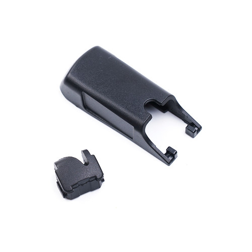 适用奔驰C级C200LGLACLSGLCB200E260E300CLA雨刷刮器固定卡扣盖子