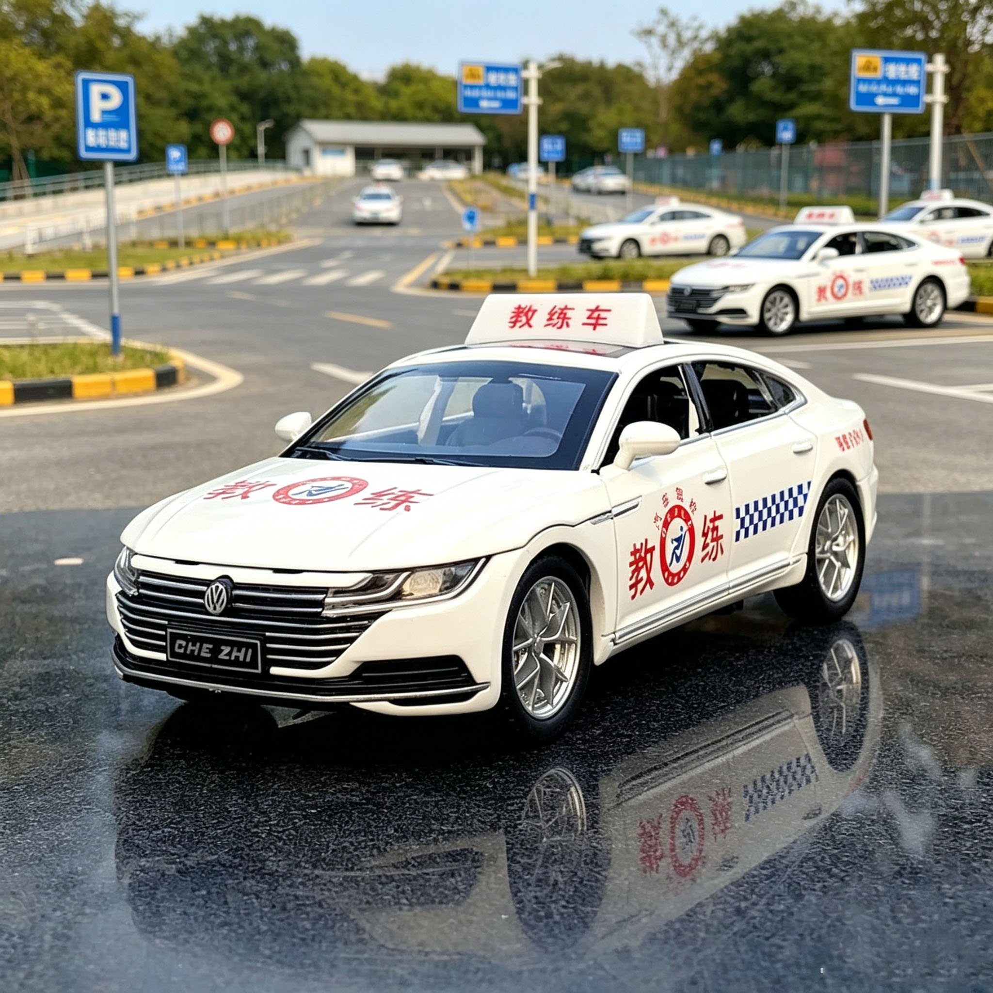 1/32大众教练车合金汽车模型仿真驾校用车回力声光玩具六开盒装