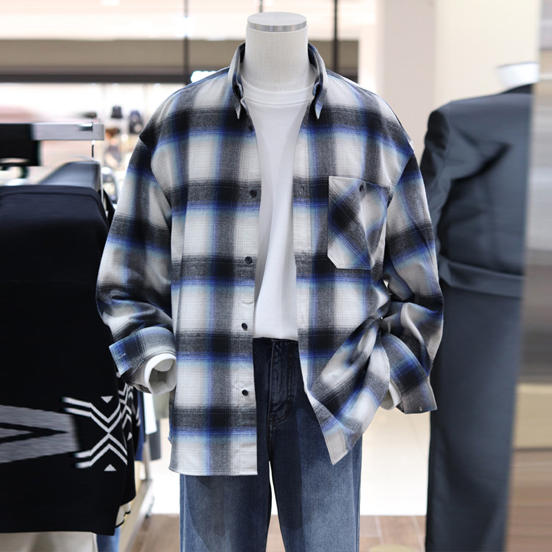2024年秋冬蓝色渐变格纹纯棉衬衫