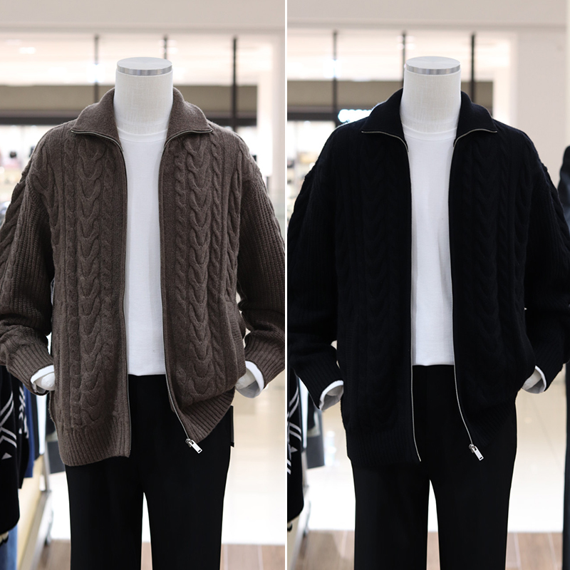 EZIO黑色翻领纯棉针织衫