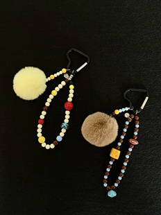 原创自制ins可爱小狗橄榄球奶酪毛球挂件钥匙扣包包挂饰手机挂件