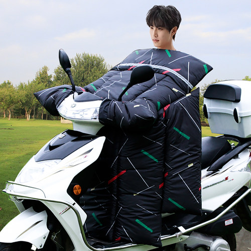 适用五羊本田踏板摩托车挡风被