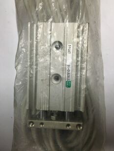 50秒发货 STR2 CKD双轴气缸STR2B10