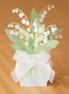 极简冷调铃兰花纯粹而美好