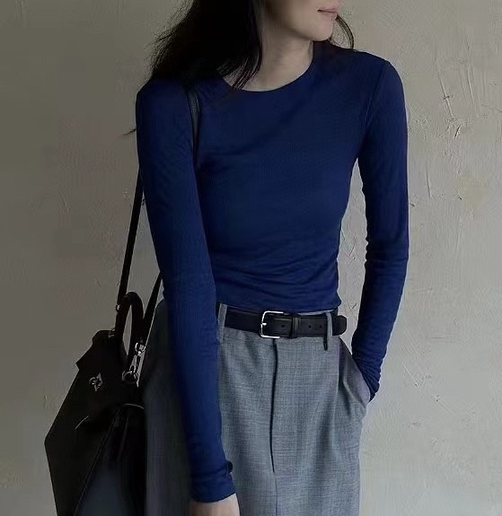2024早秋新品 打造黄金比例 轻盈修身显瘦 拇指袖罗纹长袖T恤女士