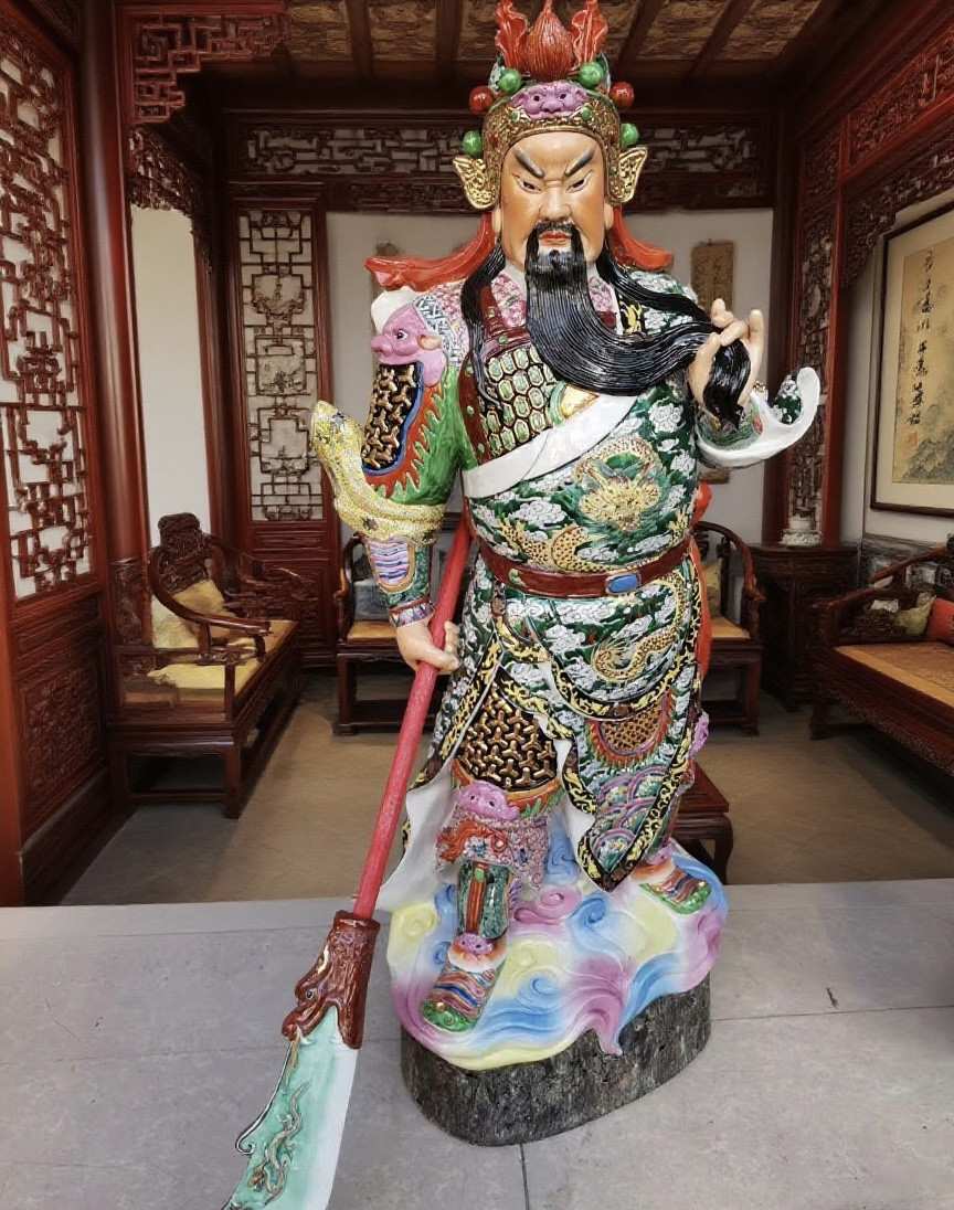 雕塑陶瓷器关公像摆件武财神关二爷客厅办公室工艺品招财摆件一米