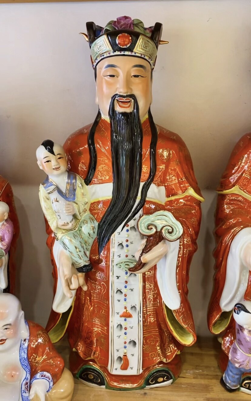 高档精品景德镇陶瓷雕塑工艺品财神像矾红描金福禄寿三星摆件设65