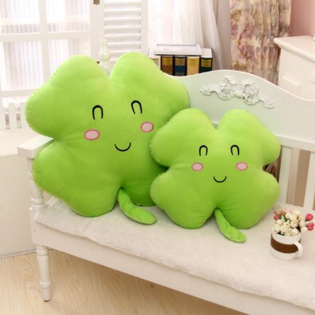 tfboys暖手捂幸运草毛绒玩具抱枕