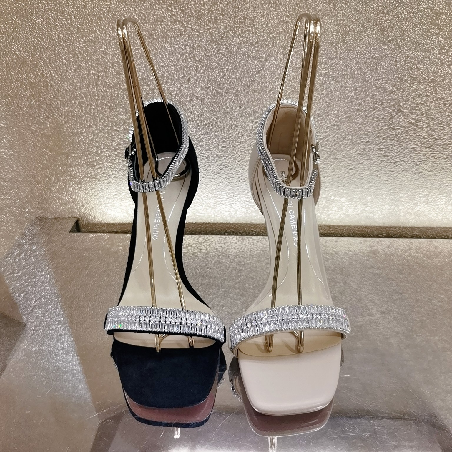 roberta诺贝达女鞋23夏季新款凉鞋rm237515