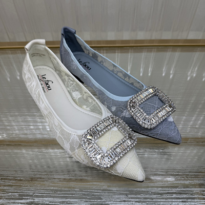 新品上架 正品法国乐芙女鞋/LE FAOU 平底方扣水钻 L232015