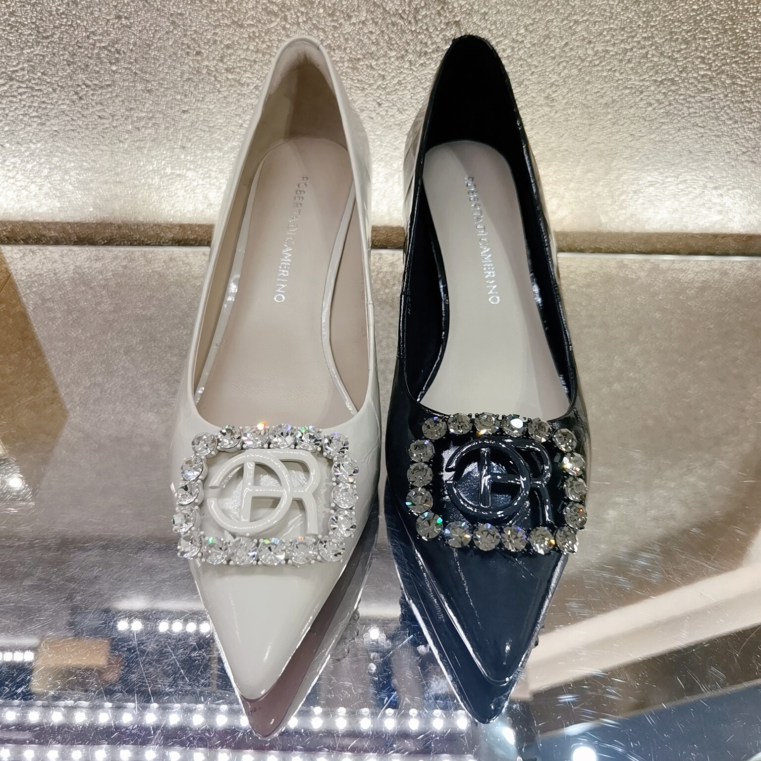 roberta诺贝达女鞋 2023春季细跟高跟鞋时尚百搭通勤单鞋rs238211