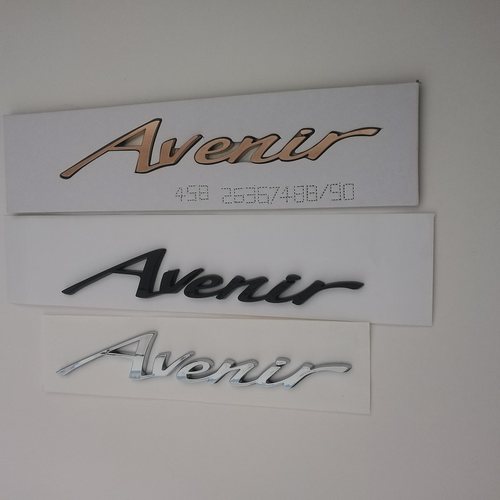 君越GL8车门Avenir标贴字母标