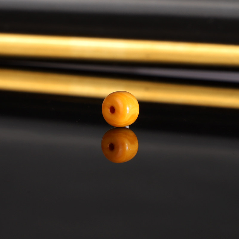 天然俄料老蜡老型散珠6.6x4.7mm 3327号 古董老蜜蜡配珠 一物一图