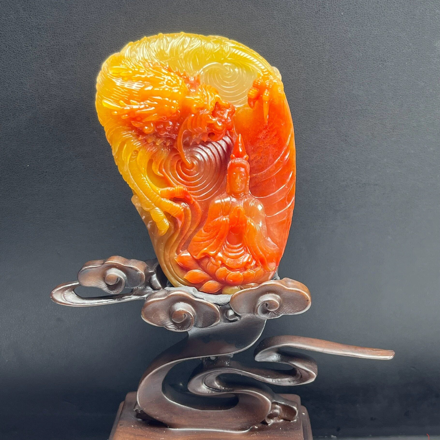 纯天然玉石云南黄龙玉精品珠宝观音摆件神龙护主红黄精雕证书