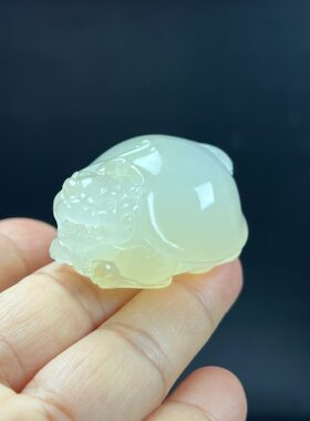 天然玉石精品珠宝云南黄龙玉龙龟吊坠毛衣链小摆件把玩送礼