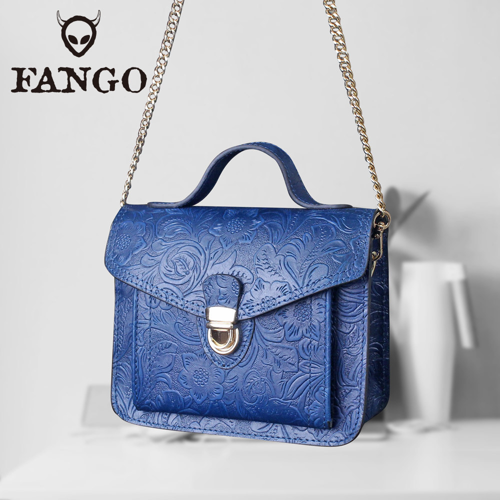 新款真皮单肩斜跨包时尚百搭手提简约小方包头层牛皮复古皮雕小包