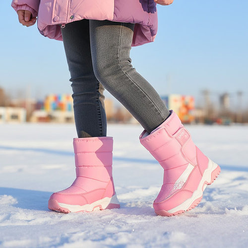 冬季儿童加绒防水防滑雪地靴