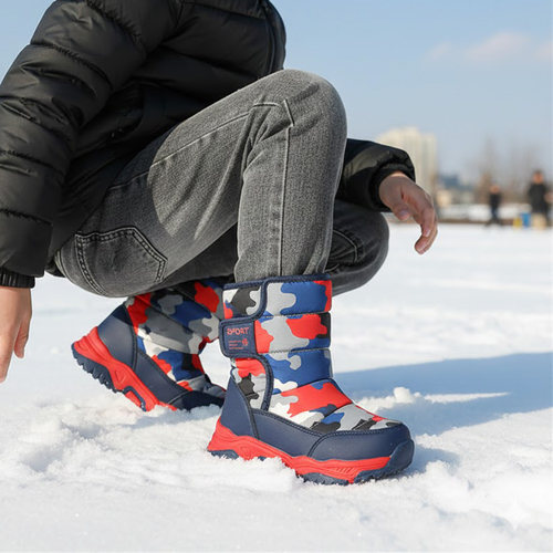 冬季男女童中筒加绒防水防滑雪地