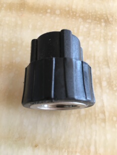 PE内丝直接 黑色热熔内牙接头20 25 32 4分6分1寸饮自来水管配件