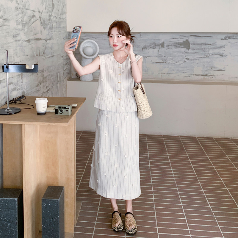 新款简约无袖条纹套装亚麻风时尚套装2B063-6183-P210-K338，女装套装/套裙，浙宝005