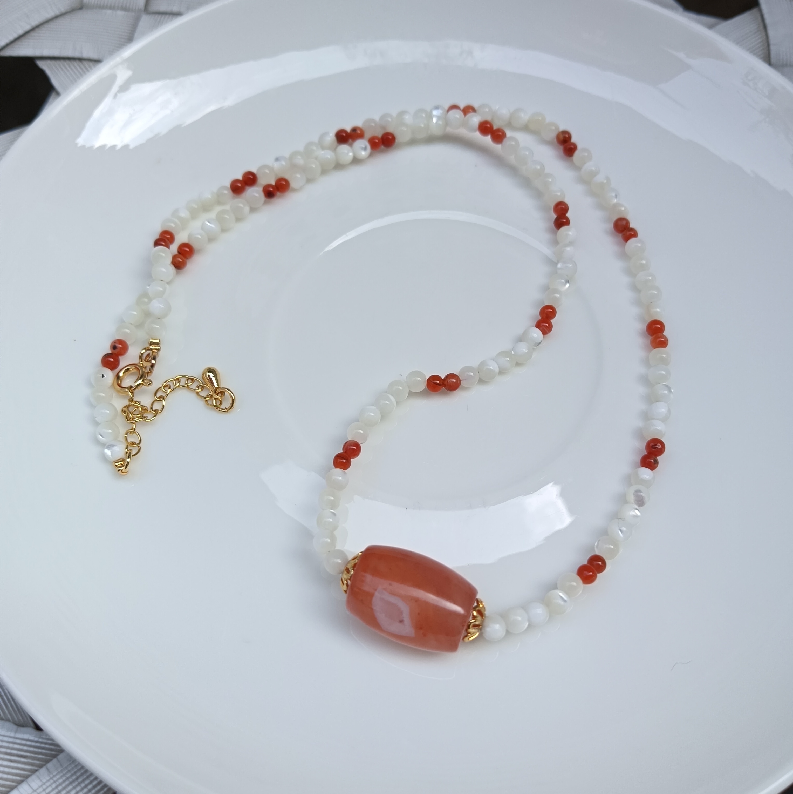 福利天然南红白贝母项链女款锁骨链颈链配饰礼物原创款