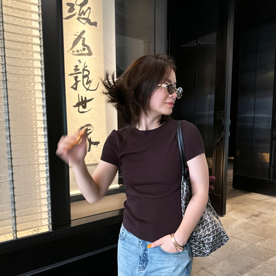 夏季新款纯色圆领T恤短袖上衣女