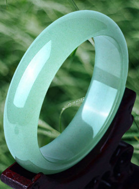 天然正品东陵玉手镯冰透玉石镯子女款湖水绿玉镯子送妈妈女朋友