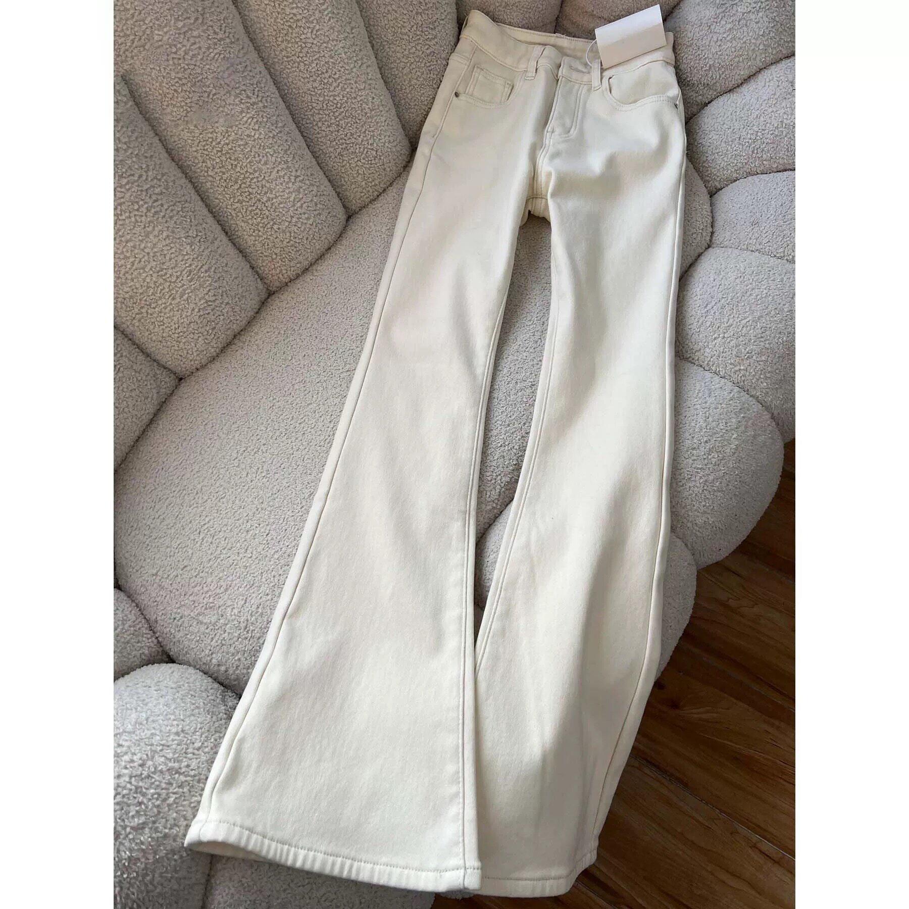 白色微喇牛仔裤女春季秋冬2026新款高腰弹力显瘦直筒修身喇叭裤子