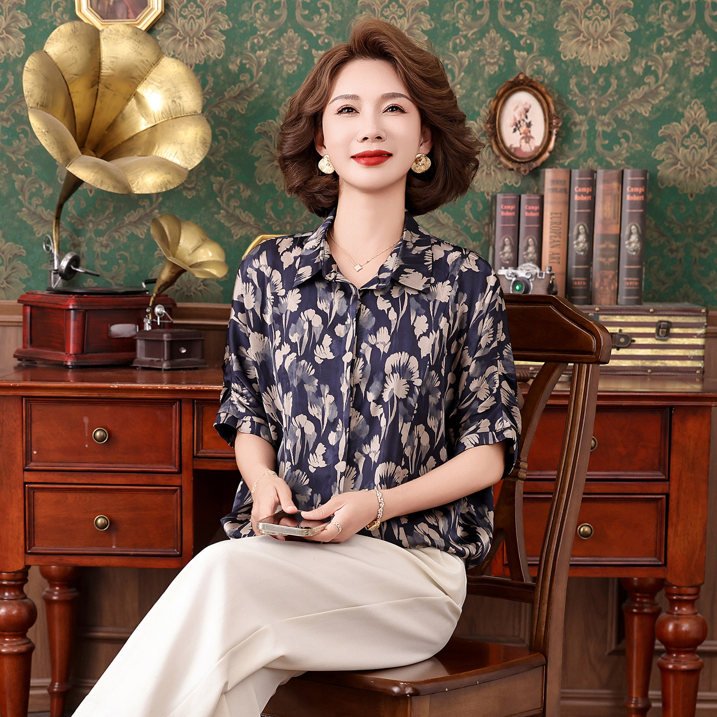 复古水墨印花真丝显瘦妈妈衬衫