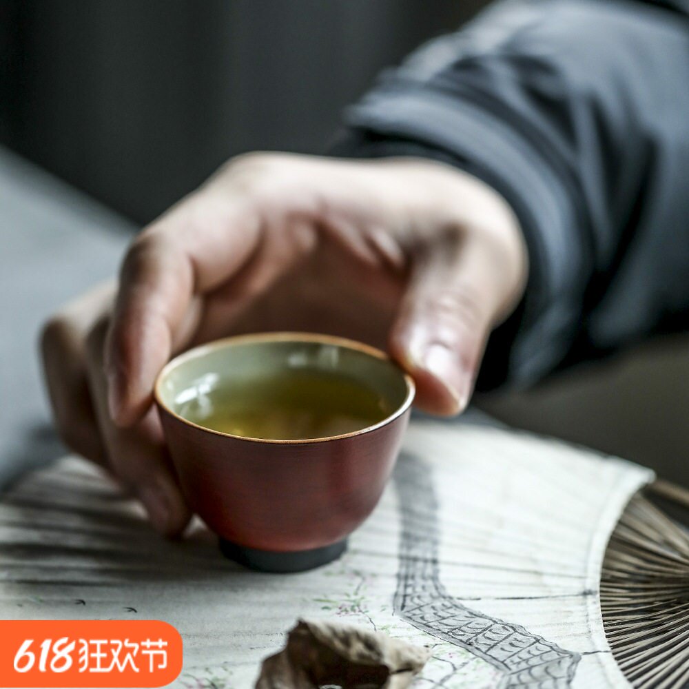 陶艺家手作故宫红品茗杯