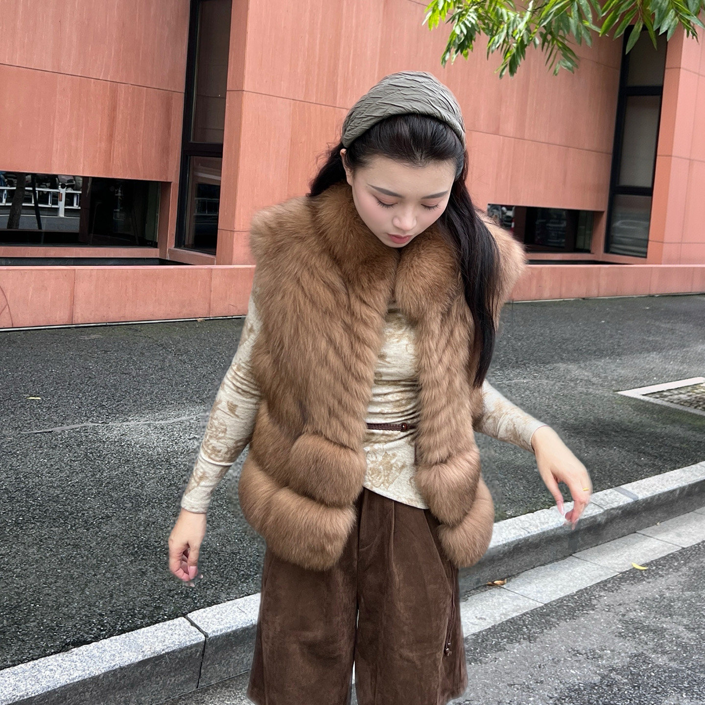 luxxi奢希新款狐狸毛雪贝马甲图片