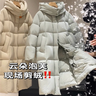 桃子家 羽绒服 万一挑一云朵泡芙现场剪裁炒蓬松泡芙感连帽中长款