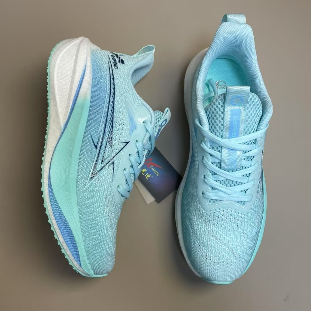 碳板跑步鞋初中生男鞋大童网面透气青少年减震竟速专业训练运动鞋