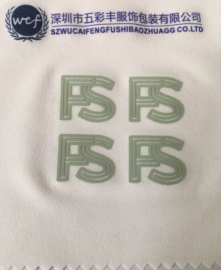 服装领标热熔胶可贴3d立体硅胶烫画标热转印logo无感标泳衣缝tpu