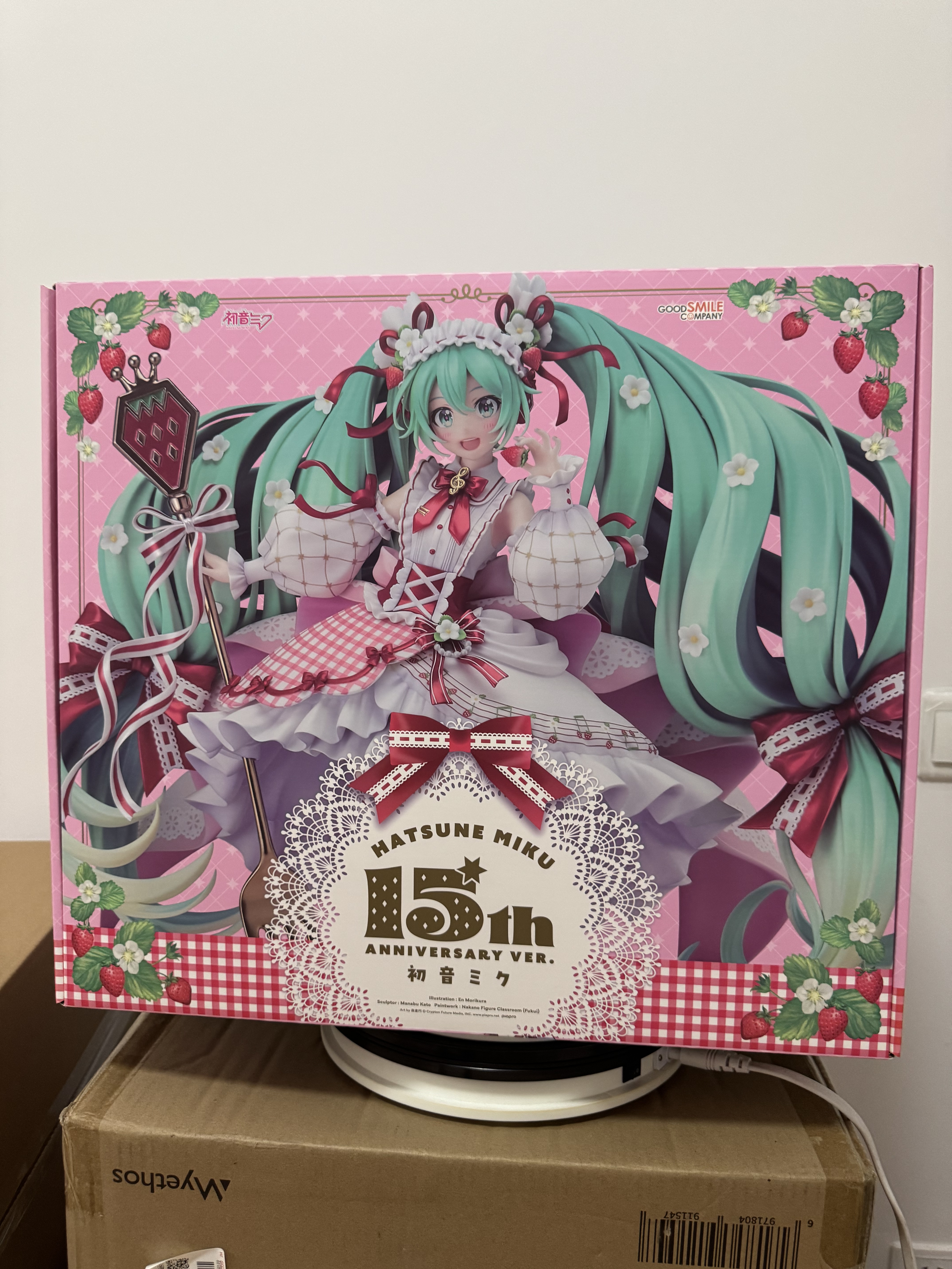 thumbnail for Official in-stock GSC Hatsune Miku miku 15th Anniversary Edition Strawberry Hatsune 2D figurine