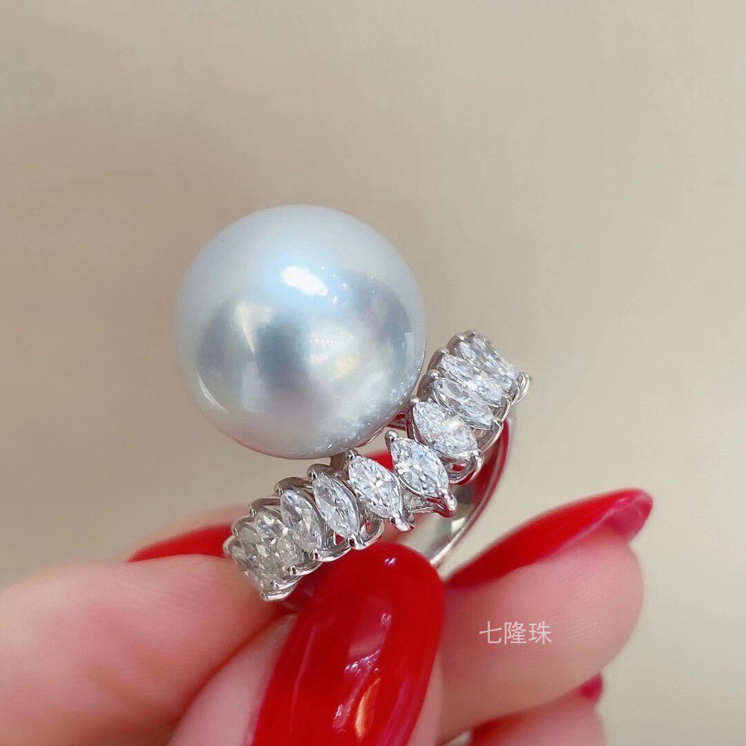 名媛风18K马眼钻石澳白白珠戒指14-15MM 豪华款