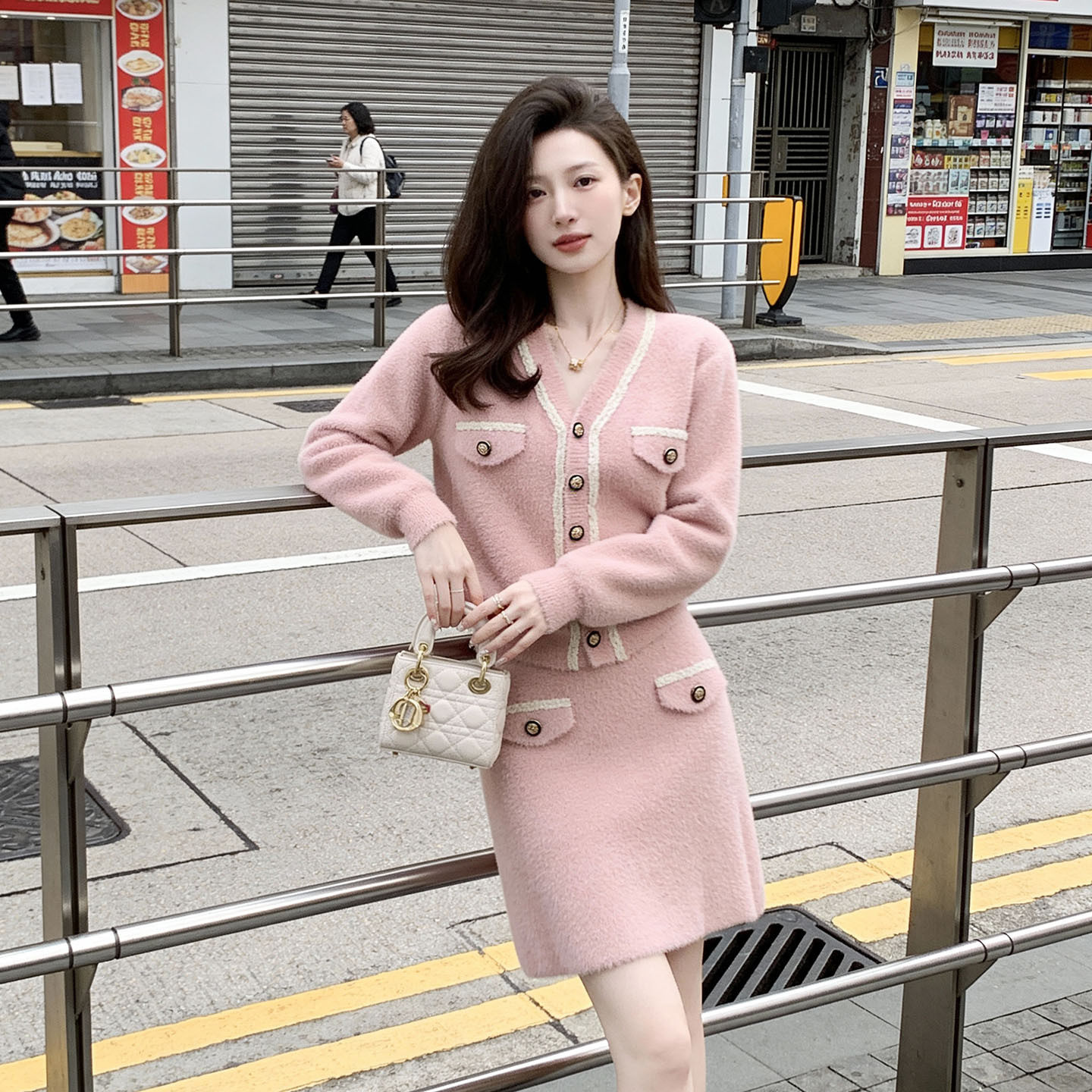 小香风春季穿搭轻奢时尚休闲套装女防水貂针织两件套装裙子高级感