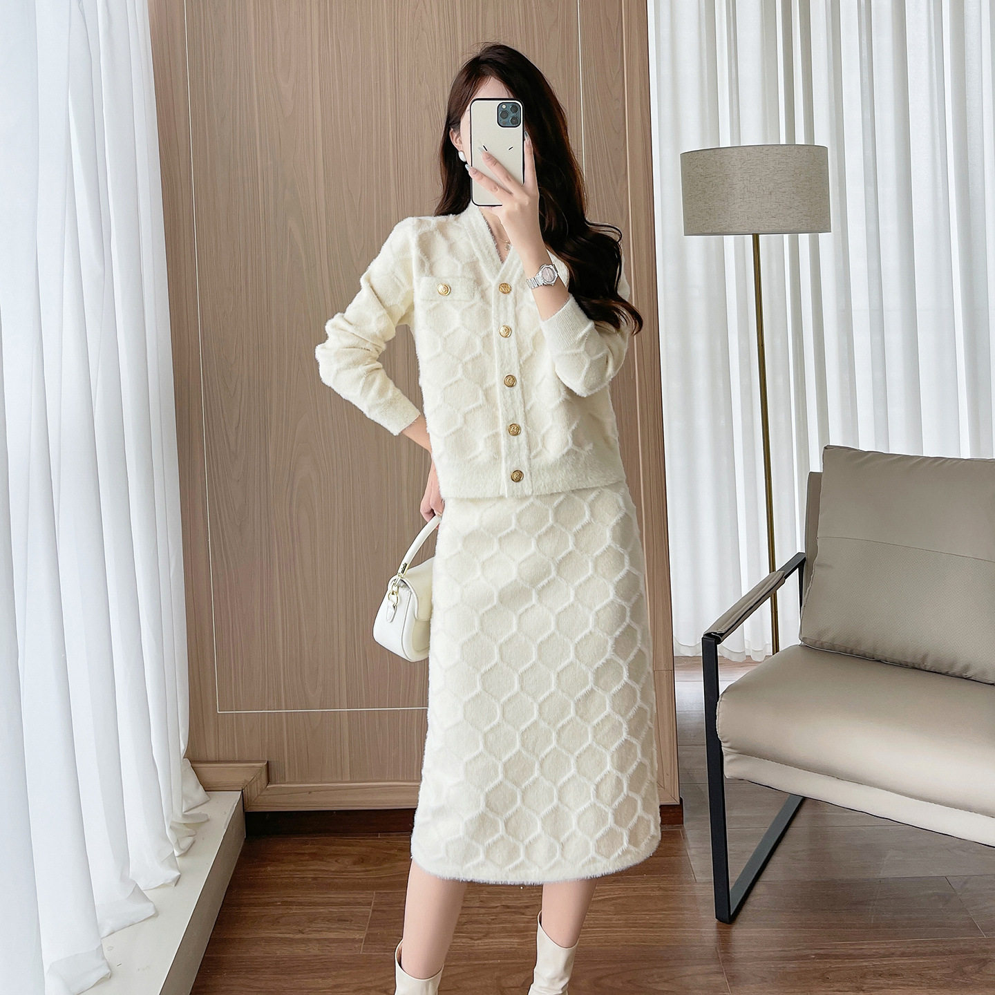 名媛小香风时尚休闲套装女秋冬中长款半身裙仿水貂针织两件套装裙