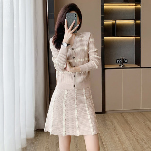 广州十三行女装秋冬季新款时尚休闲套装女小香风针织两件套装裙子