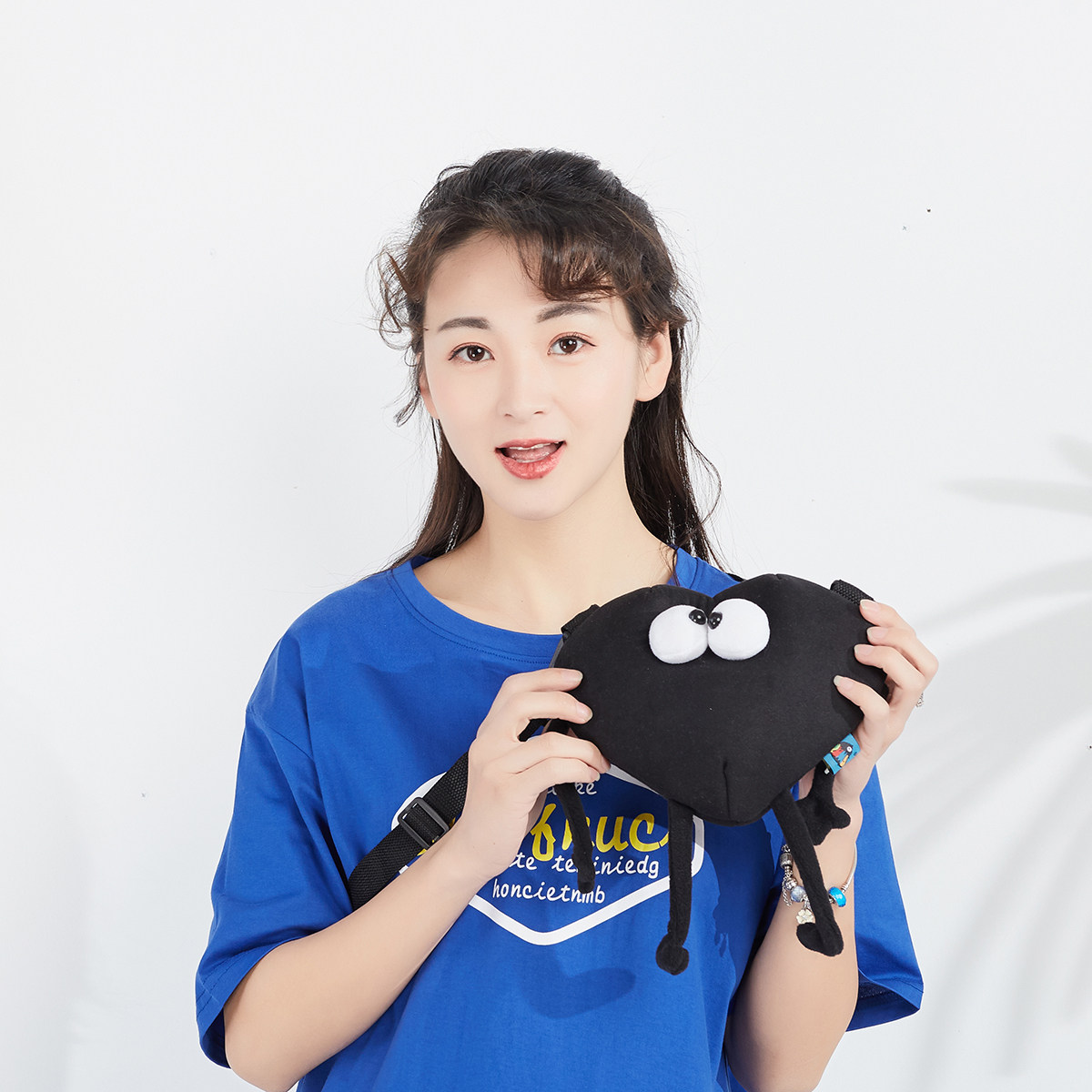 PLUMO皮洛姆原创震动会说话萌可爱萌包包少女儿童斜挎多用 爱心包