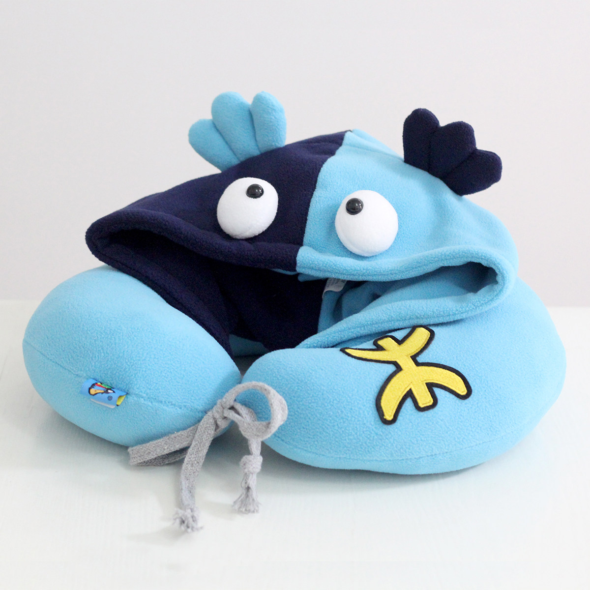 plumo皮洛姆十二星座可爱连帽u型枕卡通护颈枕卡通生日礼物双鱼座