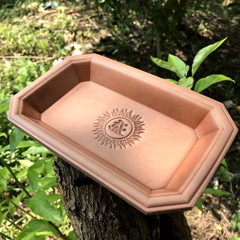 头层牛皮置物盘八角皮盘适用文玩手机手表钥匙饰品收纳防磨醒草盘