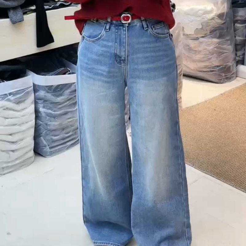 欧洲站2025秋冬新款时尚内磨毛保暖牛仔直筒裤女洋气红色皮带长裤