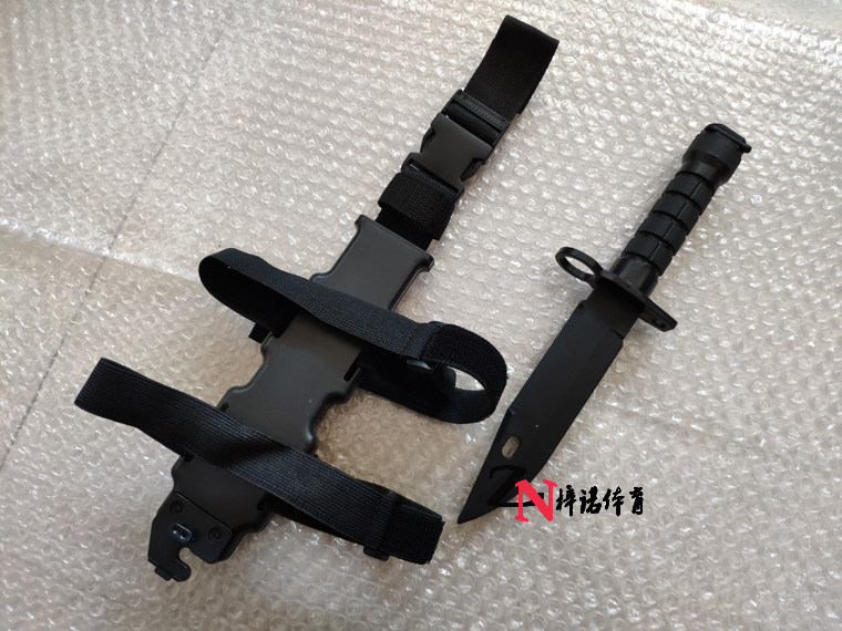 M9军刃橡胶刀塑料模型刀战术训练软刀影视COS道具舞台表演道具刀