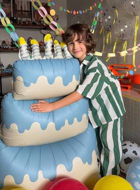 60寸超大站立蓝色粉色蛋糕铝膜气球儿童生日派对场景装饰拍照道具