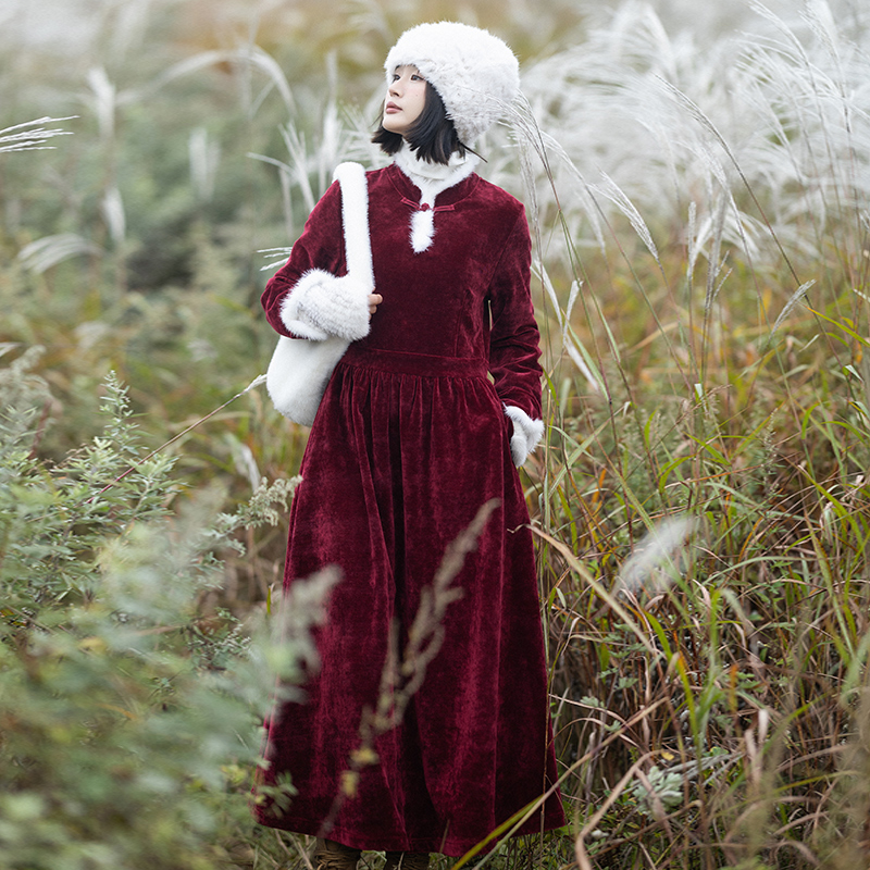 复古红丝绒连衣裙女秋冬收腰长裙